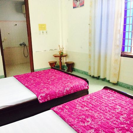 Hoa Phuong Guesthouse Dong Ha Værelse billede