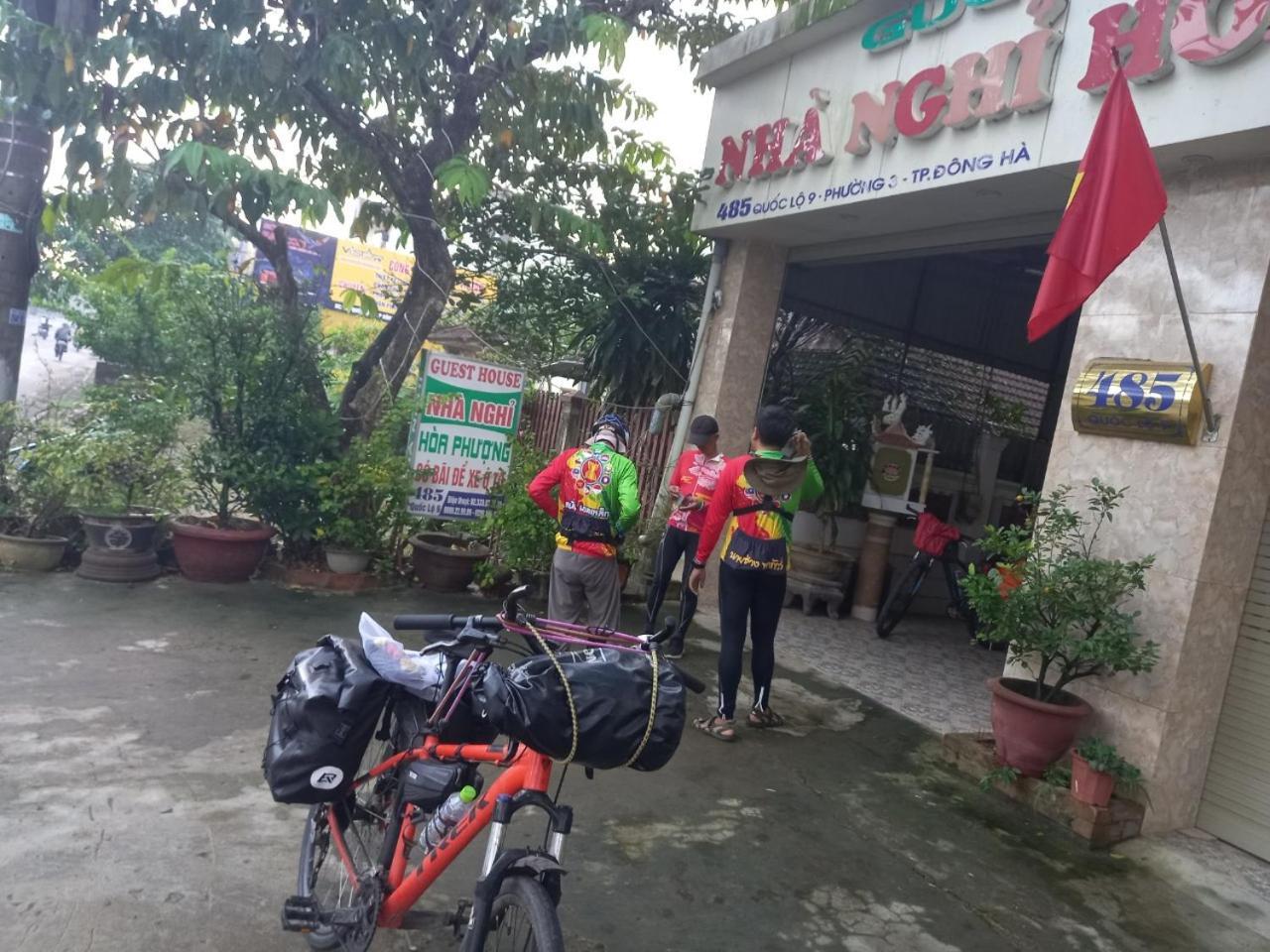 Hoa Phuong Guesthouse Dong Ha Eksteriør billede